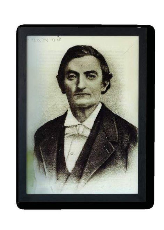 Tuone Udaina (1823. – 1898.), posljednji govornik dalmatskog jezika, po kojem je resort dobio ime